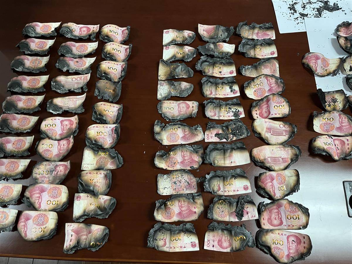 孩子玩火烧毁人民币<strong></p>
<p>火币官方网站</strong>，银行帮忙兑换29200元