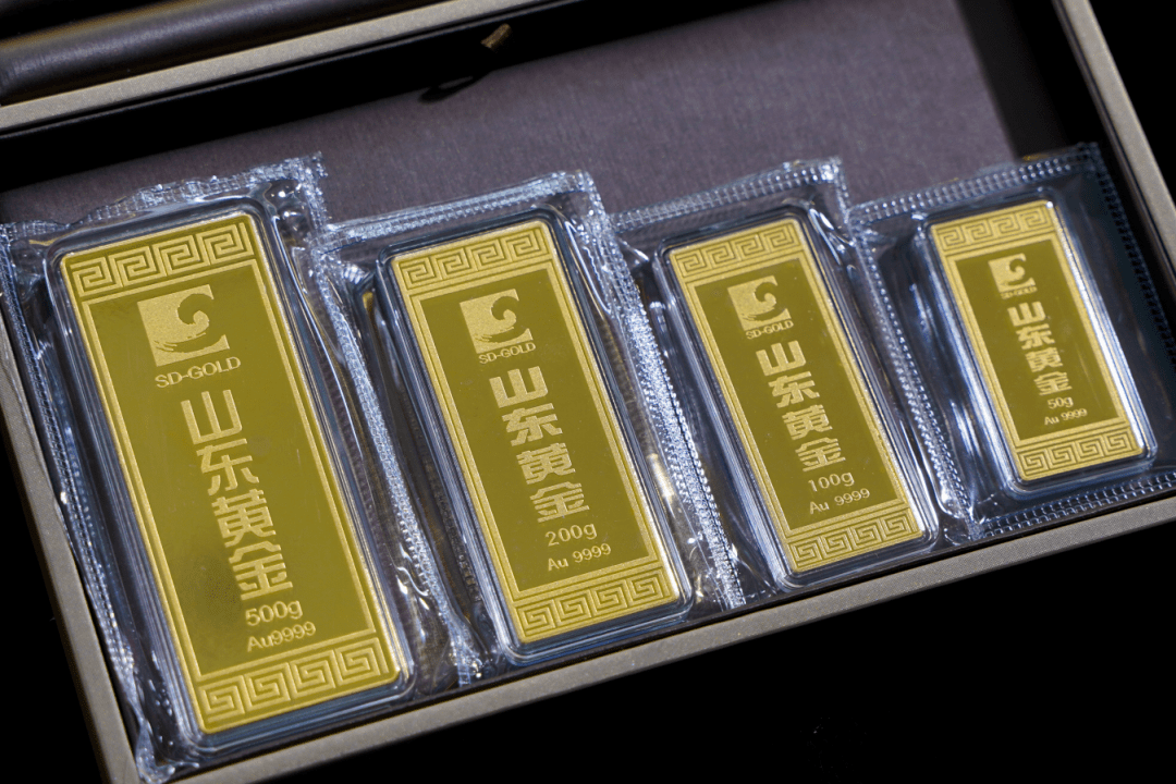 金价飙涨<strong></p>
<p>建行app贵金属白银</strong>！多家银行仍然暂停账户黄金交易！专家：重启的可能性极小