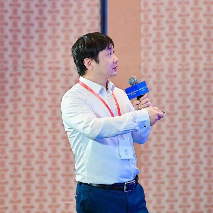 2023首场铂族贵金属科研与应用沙龙活动顺利举行<strong></p>
<p>稀缺贵金属戒指</strong>！
