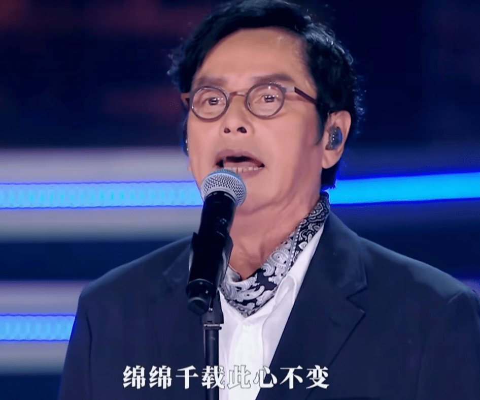 收视破1<strong></p>
<p>四大金属</strong>，香港这一夜，有四大惊喜，三大反差，还有两大遗憾