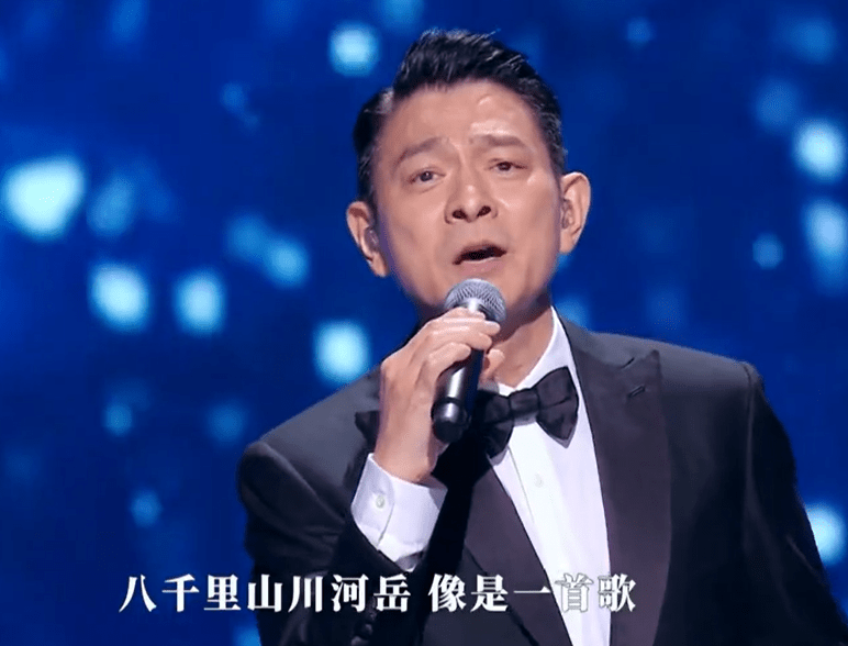 收视破1<strong></p>
<p>四大金属</strong>，香港这一夜，有四大惊喜，三大反差，还有两大遗憾