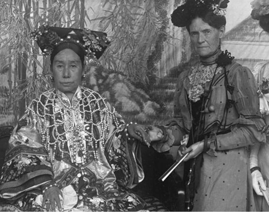 慈禧太后衣食住行无不精细<strong></p>
<p>库得币</strong>，换算成人民币，一天得花多少钱？