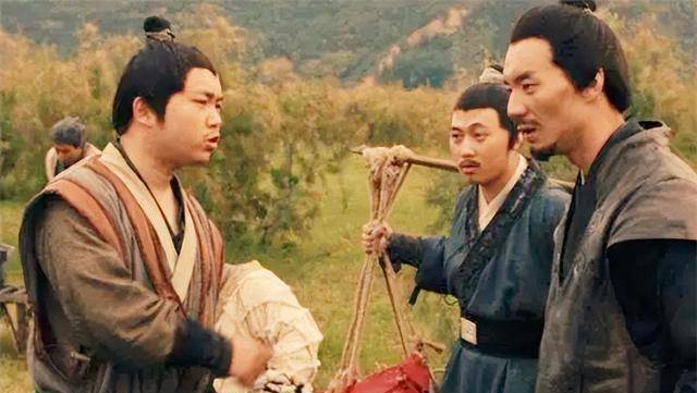 水浒中杨志丢了的10万贯生辰纲<strong></p>
<p>在线换算货币</strong>，换算成现代货币，相当于多少钱？