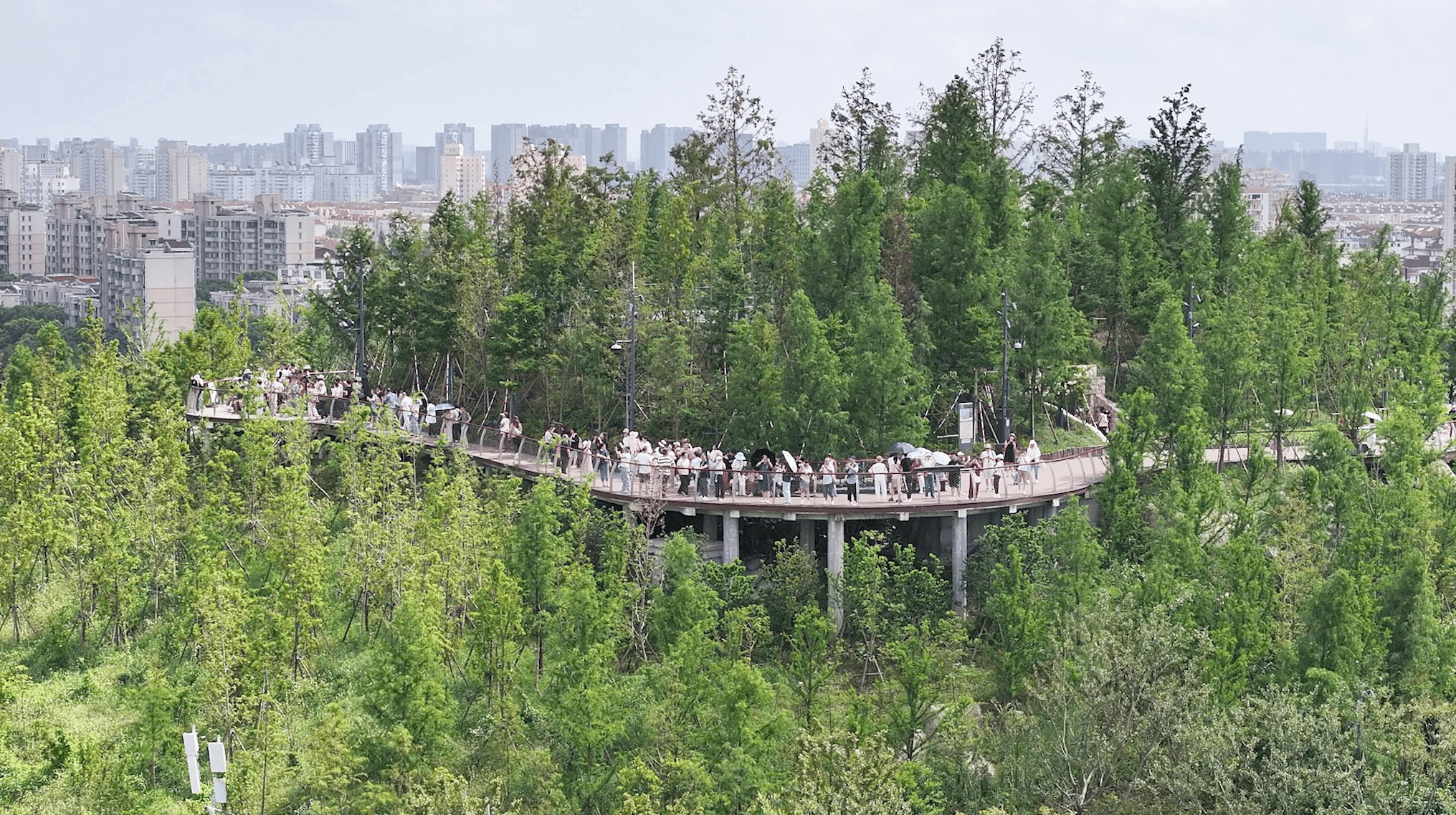 都汇聊｜尽享“爬山自由”<strong></p>
<p>通汇货币</strong>，五分钟速通4800cm上海最新峰——双子山
