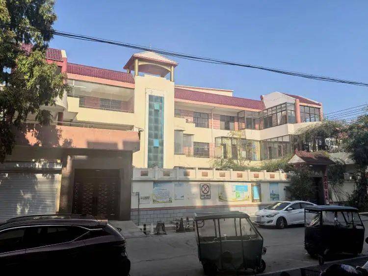 他被抓当晚有老百姓放鞭炮庆祝<strong></p>
<p>v币</strong>，探访江苏第一位农民副县长“三蟒”豪宅