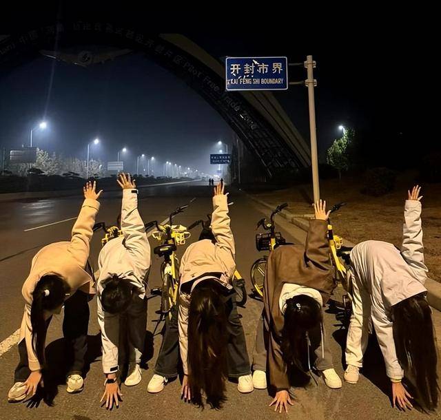 一觉醒来开封全是单车<strong></p>
<p>gxs币行情</strong>，调度员：拉不完，根本拉不完！