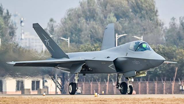 歼-35A正式官宣<strong></p>
<p>币圈行情</strong>，命名格式意味深长：航母新舰载机上舰指日可待？