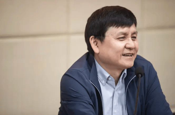张文宏不做医生了？新身份曝光<strong></p>
<p>货币期权又称为</strong>！网友：想到范志毅