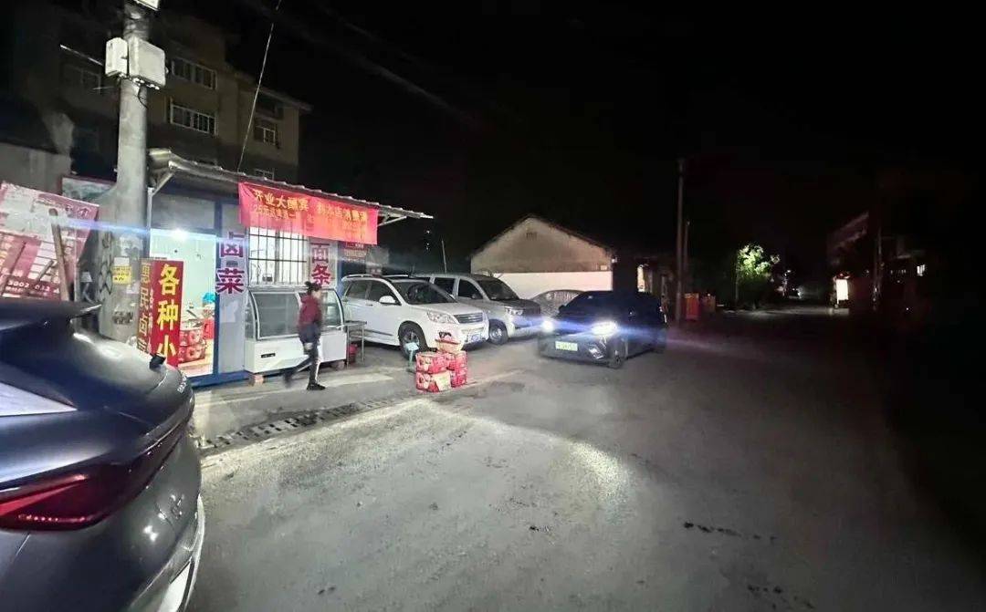 “我车被偷了<strong></p>
<p>比特币吧</strong>，车上有块毒猪肉！”男子深夜报警，结局大反转