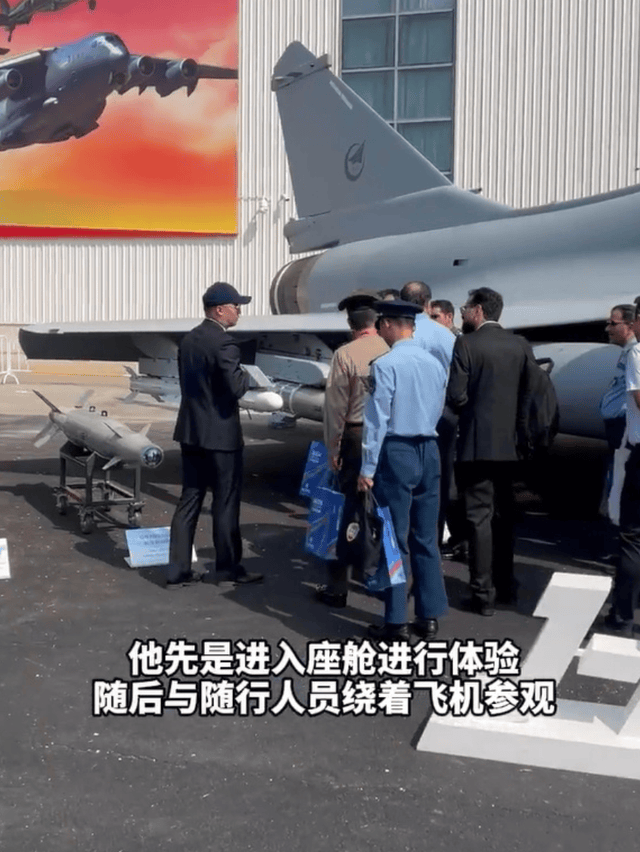 歼10CE才是最大赢家？航展首日被包围<strong></p>
<p>比特币矿场</strong>，伊朗空军司令登机满脸幸福