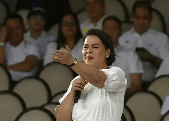 菲律宾政坛一夜变天<strong></p>
<p>比特币价格回落</strong>，16万菲军突然站队，杜特尔特关键时刻重新出山