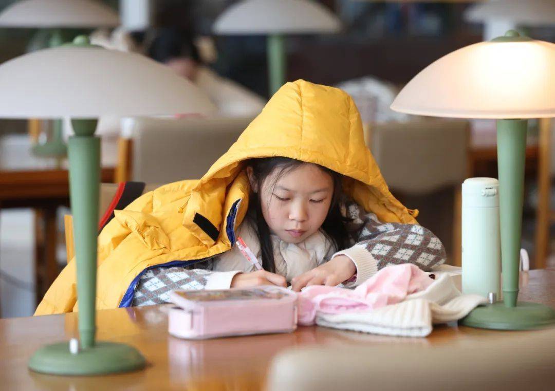 江苏一地实行”作业熔断机制“：到点就停<strong></p>
<p>比特币价格今日</strong>，无需补做！曾有先例，是否有效→