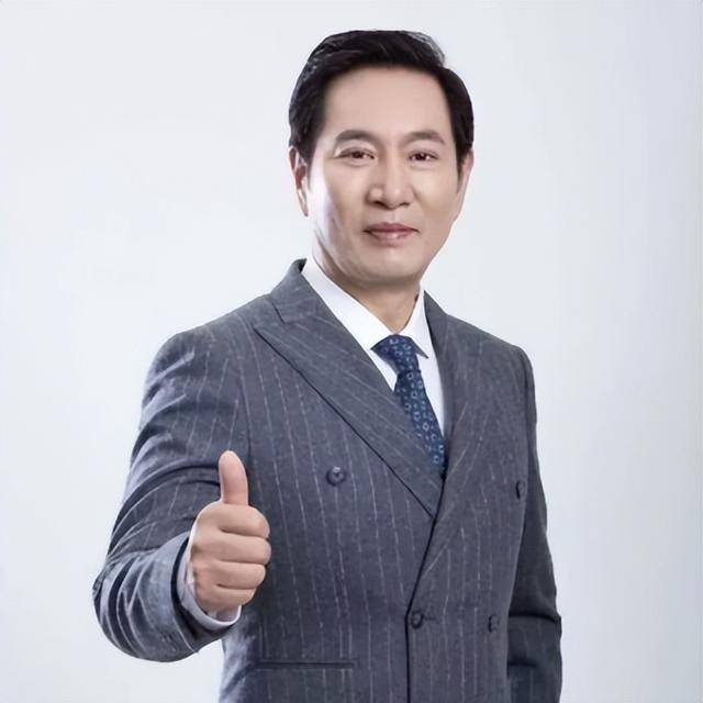 “坏人专业户”姚刚：一生无妻无子<strong></p>
<p>比特币挖矿教程</strong>，如今53岁在千万豪宅一个人住