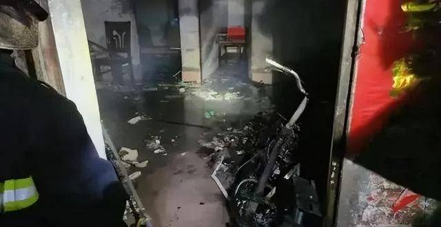 18秒飙到900℃<strong></p>
<p>比特币挖矿教程</strong>！杭州人赶紧自查：不准入户！不准入户！不准入户！