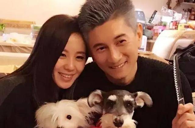 老夫少妻有多残酷？54岁的吴奇隆给刘诗诗上了一课<strong></p>
<p>比特币挖矿教程</strong>，马舒雅没说错