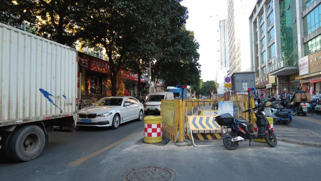 市民投诉：道路修好三个月又被挖开<strong></p>
<p>比特币概念股</strong>！深圳一区回应