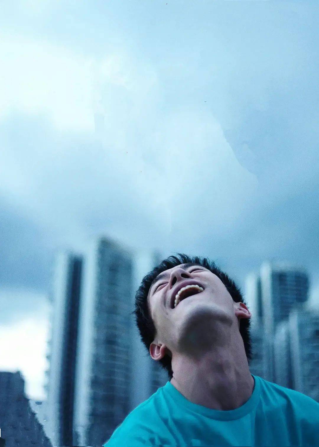 五天破3亿<strong></p>
<p>如何挖比特币</strong>，易烊千玺演技封神！文艺片《小小的我》成票房爆款，做对了什么？