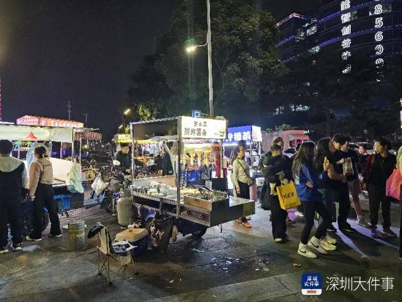 深圳一商圈50米40多个摊位<strong></p>
<p>比特币行情走势图</strong>，还摆上机动车道！街道办：清理整治劝导