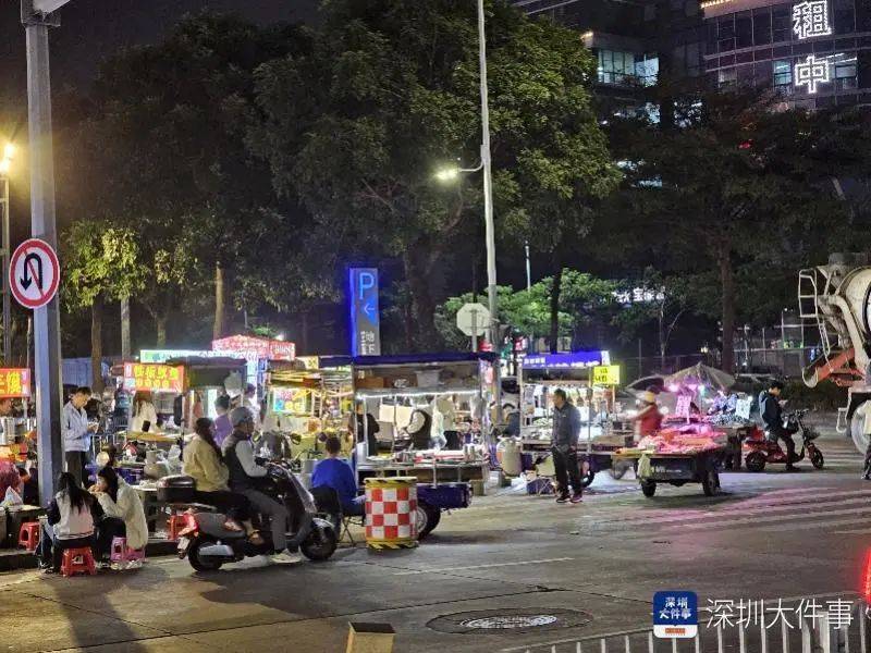 深圳一商圈50米40多个摊位<strong></p>
<p>比特币行情走势图</strong>，还摆上机动车道！街道办：清理整治劝导