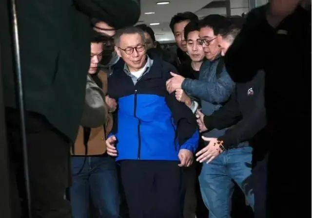 柯文哲再次“绝处逢生”后<strong></p>
<p>比特币行情走势图</strong>，岛内最新民调出炉，赖清德支持率惊人