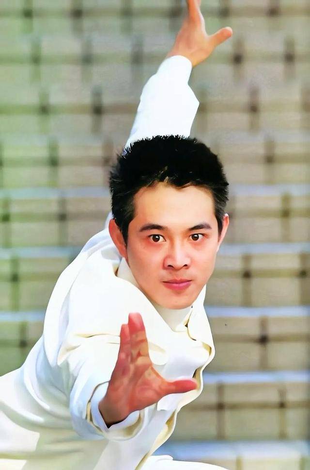 李连杰:后事一切从简<strong></p>
<p>打击比特币挖矿</strong>，不用立碑也不用办丧事，树葬海葬都可以