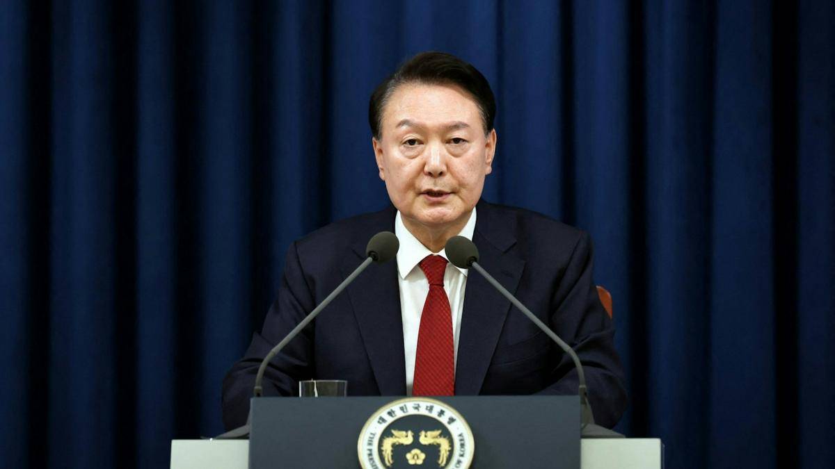 韩国政坛一夜大乱！150人冲进总统府<strong></p>
<p>1个比特币价格多少</strong>，尹锡悦组织一万支持者拒捕