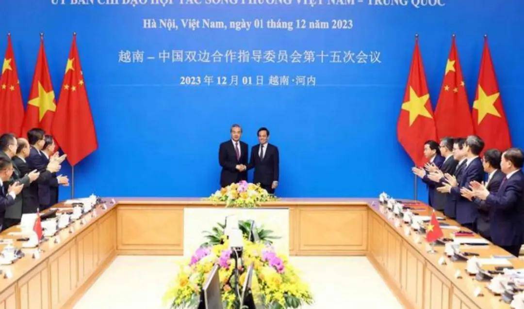 俄罗斯警钟敲响！中国需提防越南老挝柬埔寨<strong></p>
<p>比特币暴跌上千美元</strong>，三国是否会成“白眼狼”？