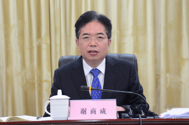 县长送了50万<strong></p>
<p>比特币官方网站</strong>，不到1个月调整为县委书记