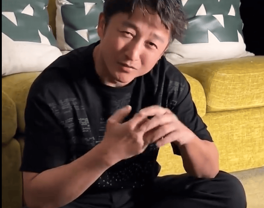 冲上热搜！邹市明否认“中年返贫”<strong></p>
<p>比特币官方网站</strong>，曾称今年重返拳台