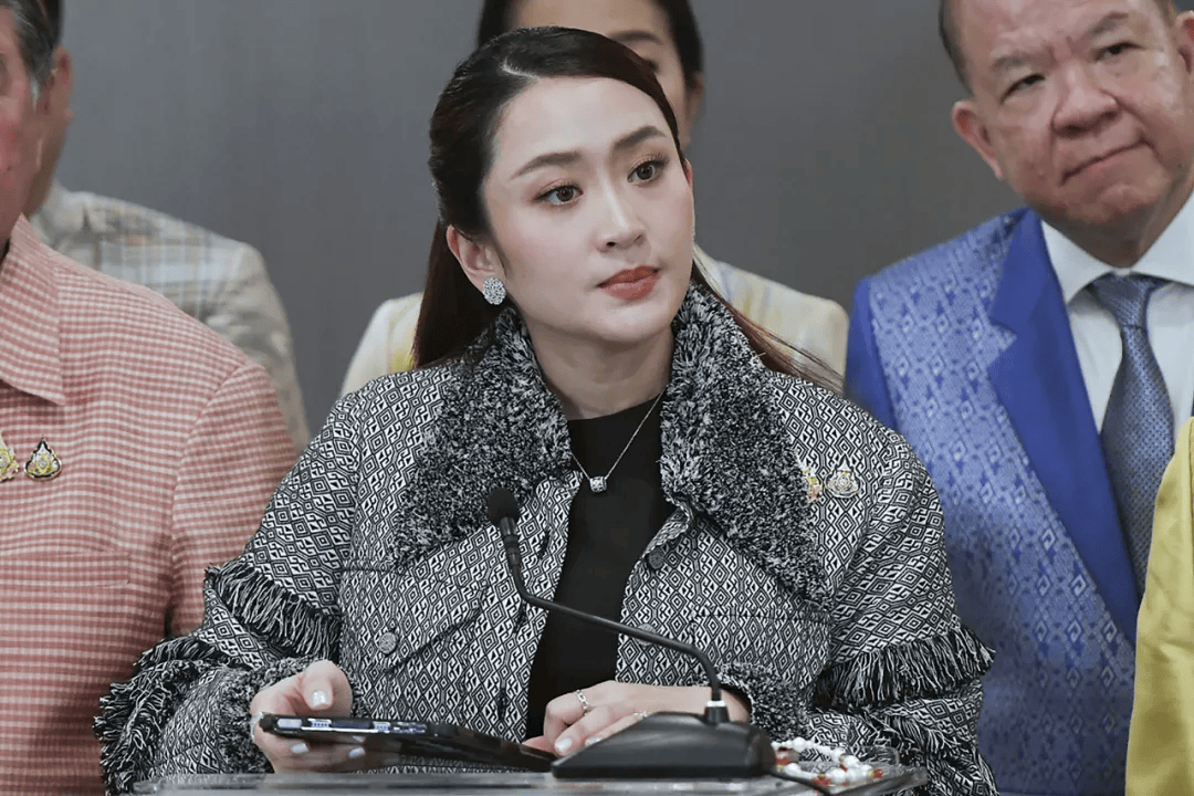 “你好<strong></p>
<p>和讯期货</strong>，我是国防部长，我们的人被绑架了，请你垫款”……富豪被骗100万欧元：听上去完全像真的