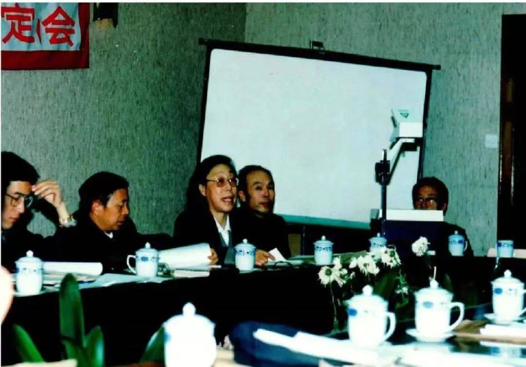 哈工大突发讣告<strong></p>
<p>和讯期货</strong>！她于9时20分逝世