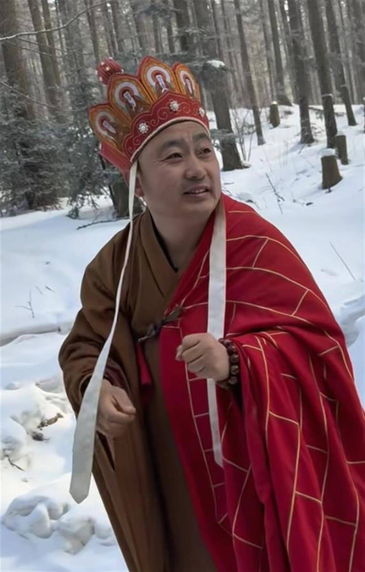 河南网红“越野唐僧”不幸去世<strong></p>
<p>怎么买原油期货</strong>，家人：在外地出租屋突发心梗