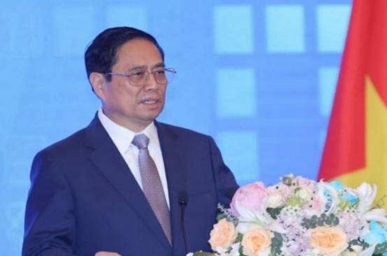中方万万没料到<strong></p>
<p>原油业</strong>，“内鬼”竟在身边？10倍填岛突然被点名，令所有人意外
