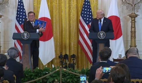 日本呼唤特朗普：6年前你和安倍的汽车关税豁免约定<strong></p>
<p>硅原油</strong>，还有效吗？