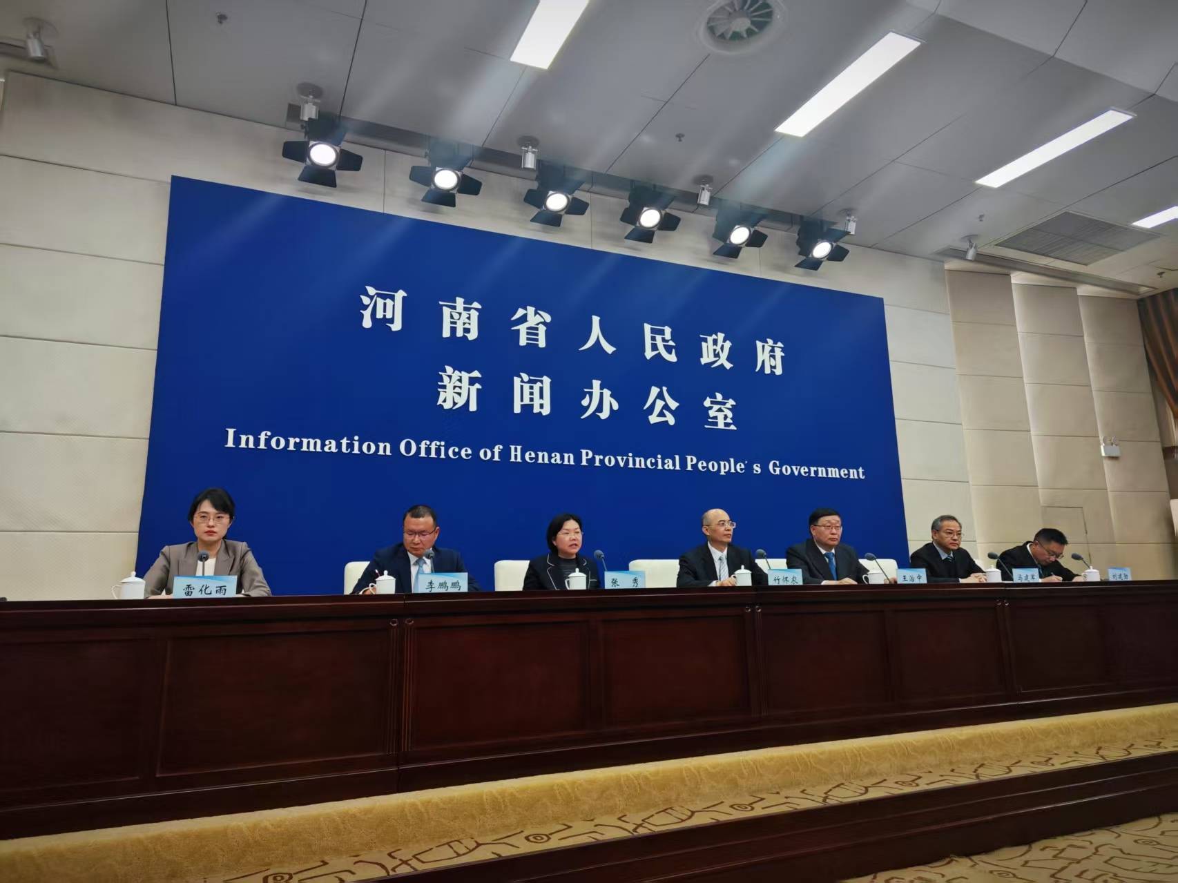 2025年<strong></p>
<p>原油市场分析</strong>，河南计划在农村建设1000个老年助餐服务站点