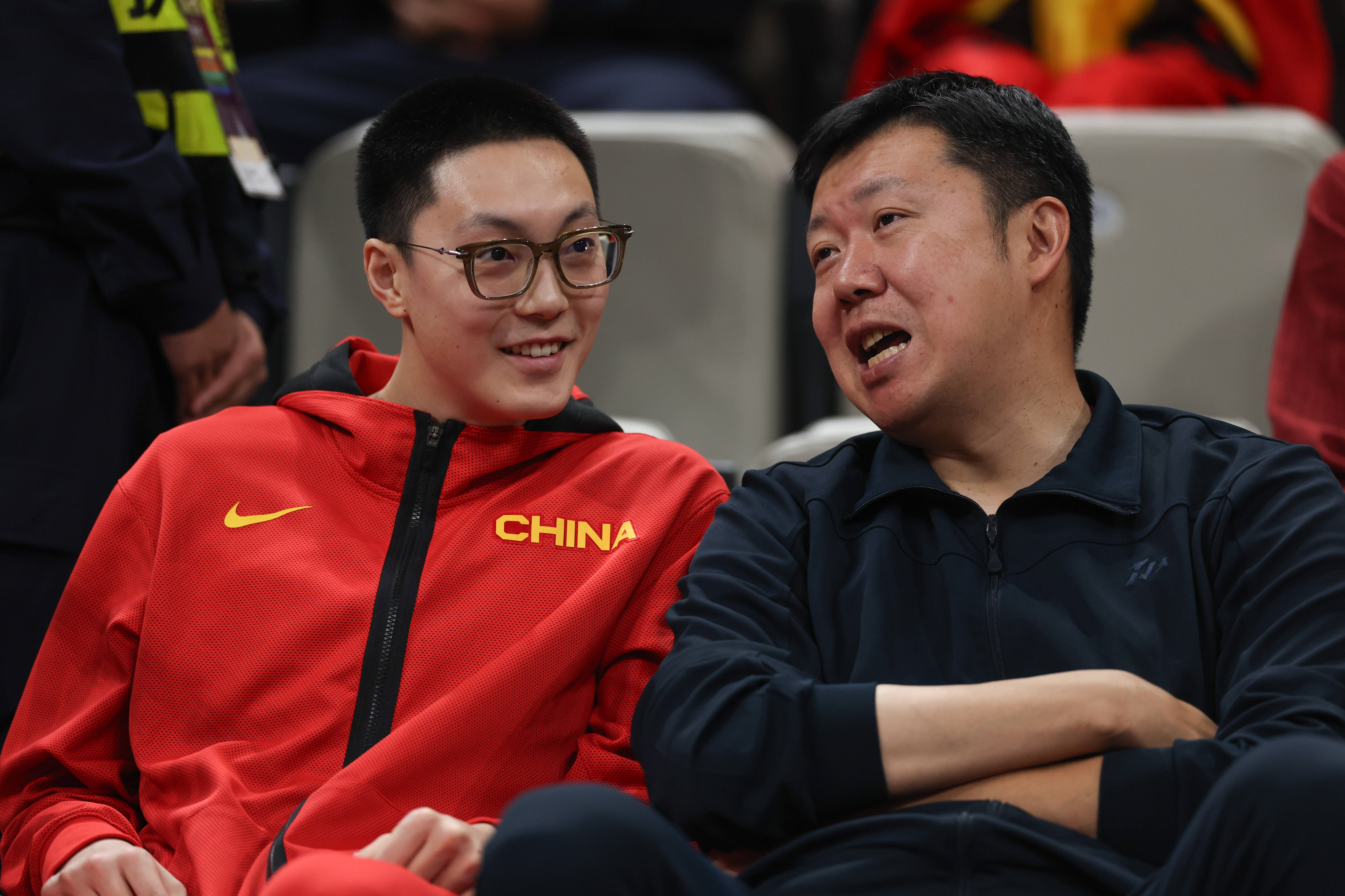 王治郅：<strong></p>
<p>sc原油期货</strong>我没微信也不愿妥协 停车场要求扫码我只给现金