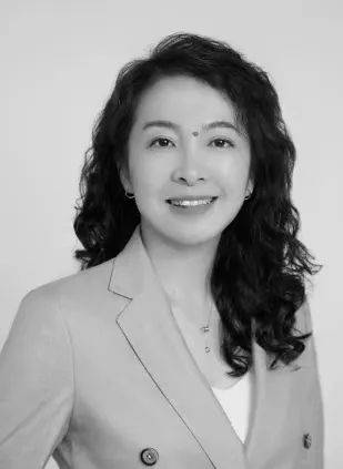 李岩大使在北京不幸去世<strong></p>
<p>草原油画图片</strong>，终年52岁