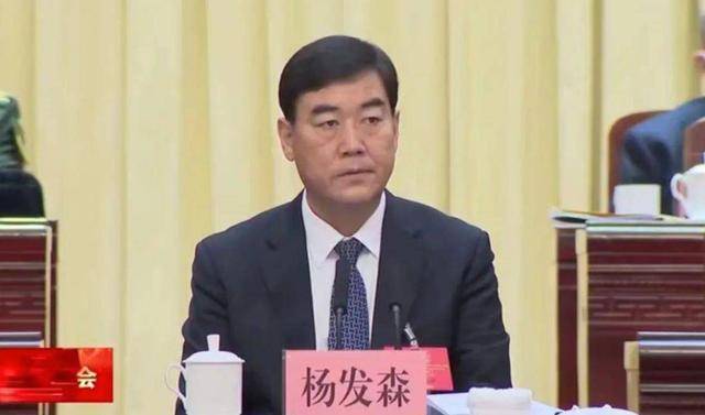 青海省委：坚决拥护党中央决定<strong></p>
<p>原油产业链</strong>，中央纪委国家监委决定