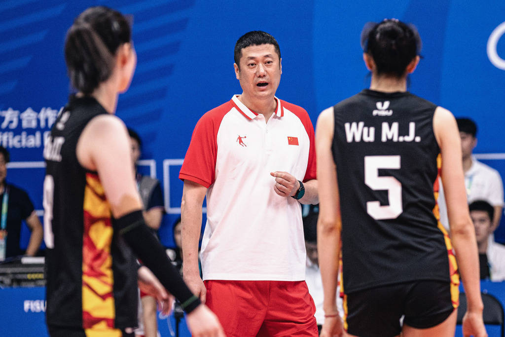 谁能成为中国女排下一任主帅<strong></p>
<p>美原油指数</strong>？想要打好这份工真的挺难