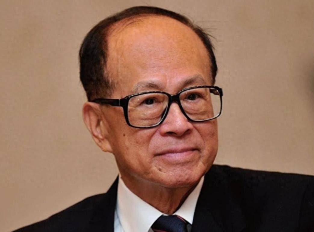 李嘉诚仍不死心！铁了心要卖掉港口<strong></p>
<p>美国原油负值</strong>，中国见到了黑石高层，信号强烈