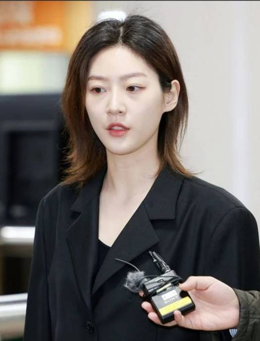 金赛纶写给文彬的信被公开：我太痛苦了<strong></p>
<p>美国原油负值</strong>，曾一度想要选择死亡