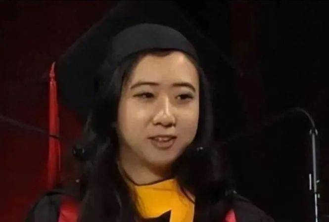 夸美国空气香甜的杨舒平<strong></p>
<p>世界原油价格</strong>，已被美国驱逐出境，如今回国下场怎么样了？