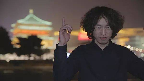 知名歌手复出<strong></p>
<p>世界原油价格</strong>！曾被强制送进精神病院