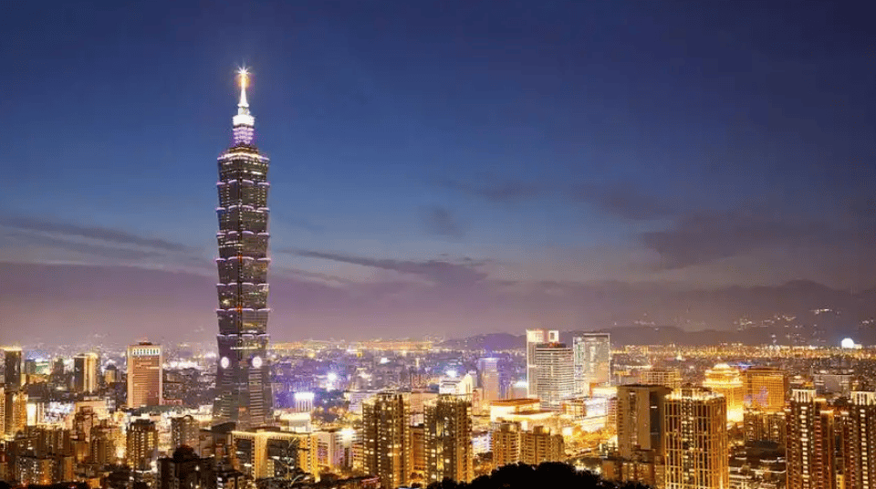 赖清德害怕的事来了？大陆宣布新法<strong></p>
<p>原油期货开通</strong>，彻底切断“台独”最后一条路
