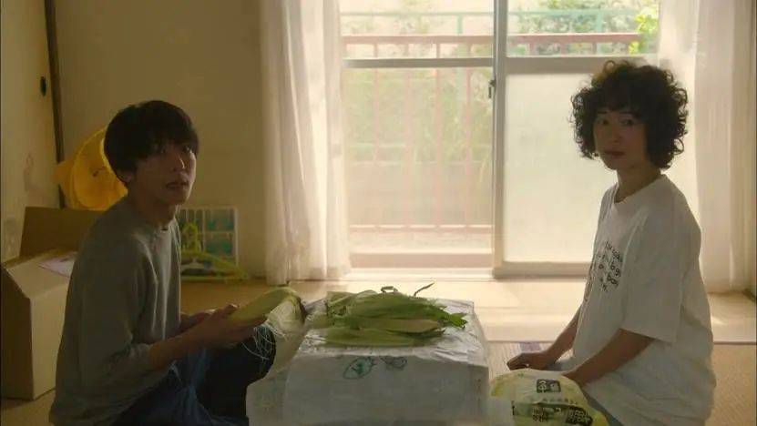 一个月只花30元<strong></p>
<p>入原油</strong>，985毕业生挤满躺平赛道