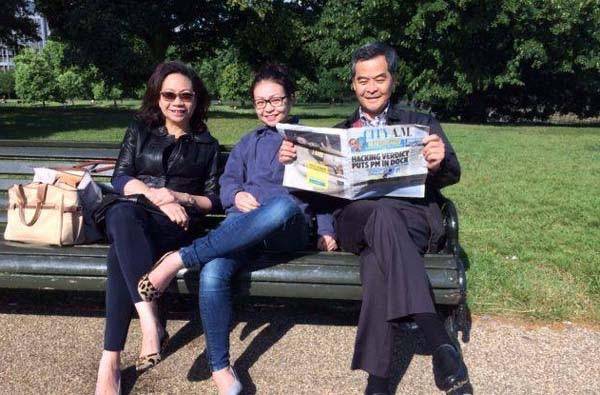 梁振英次女梁齐昕离世细节曝光<strong></p>
<p>轻质原油价格</strong>！上月曾发文称压力很大很累