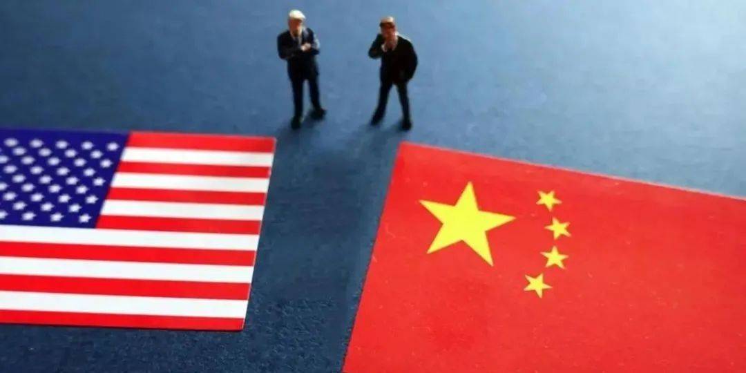 中方刚拒买波音<strong></p>
<p>嘉盛原油</strong>，不到24小时，特朗普发起报复：对华关税加到245%