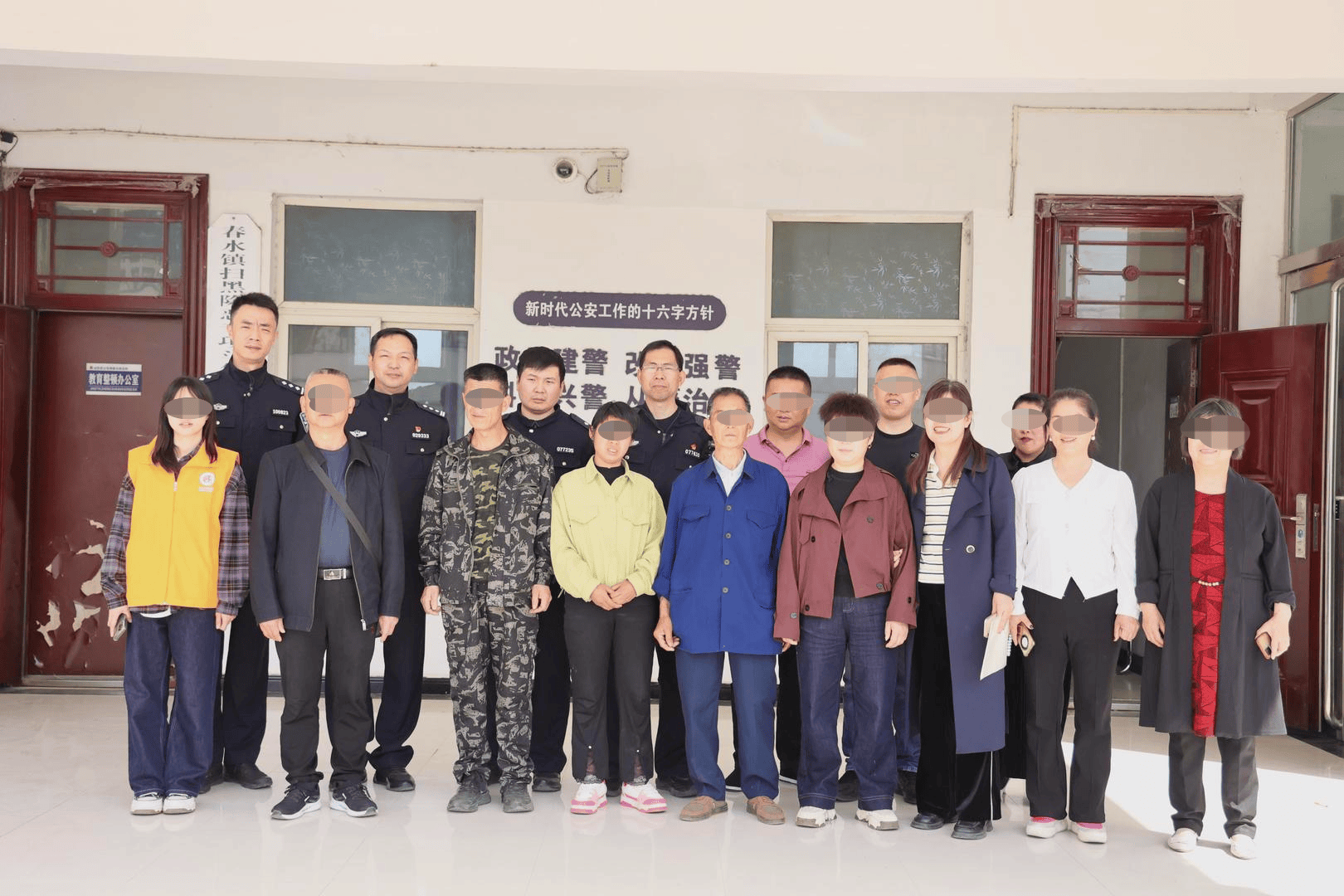 女孩跟男友外出打工失踪<strong></p>
<p>非洲原油</strong>，15年后被找到已育两子 父亲：她当年流浪到河南，不知回家的路