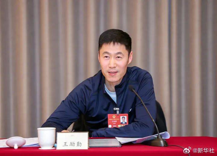 刘国梁辞职<strong></p>
<p>今天原油行情</strong>，王励勤当选中国乒协新任主席！