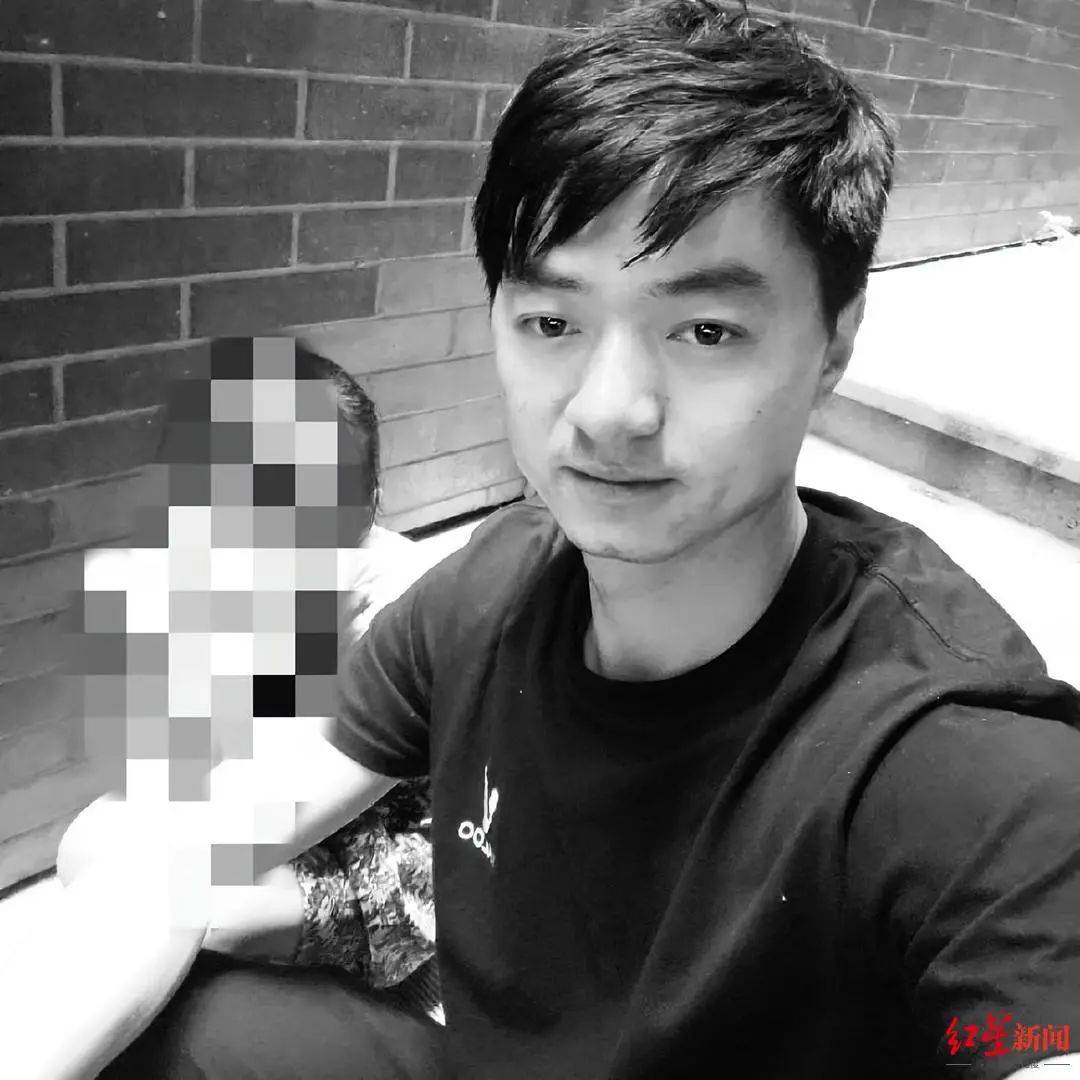 “小杨哥”病逝<strong></p>
<p>原油期货软件</strong>，年仅33岁！